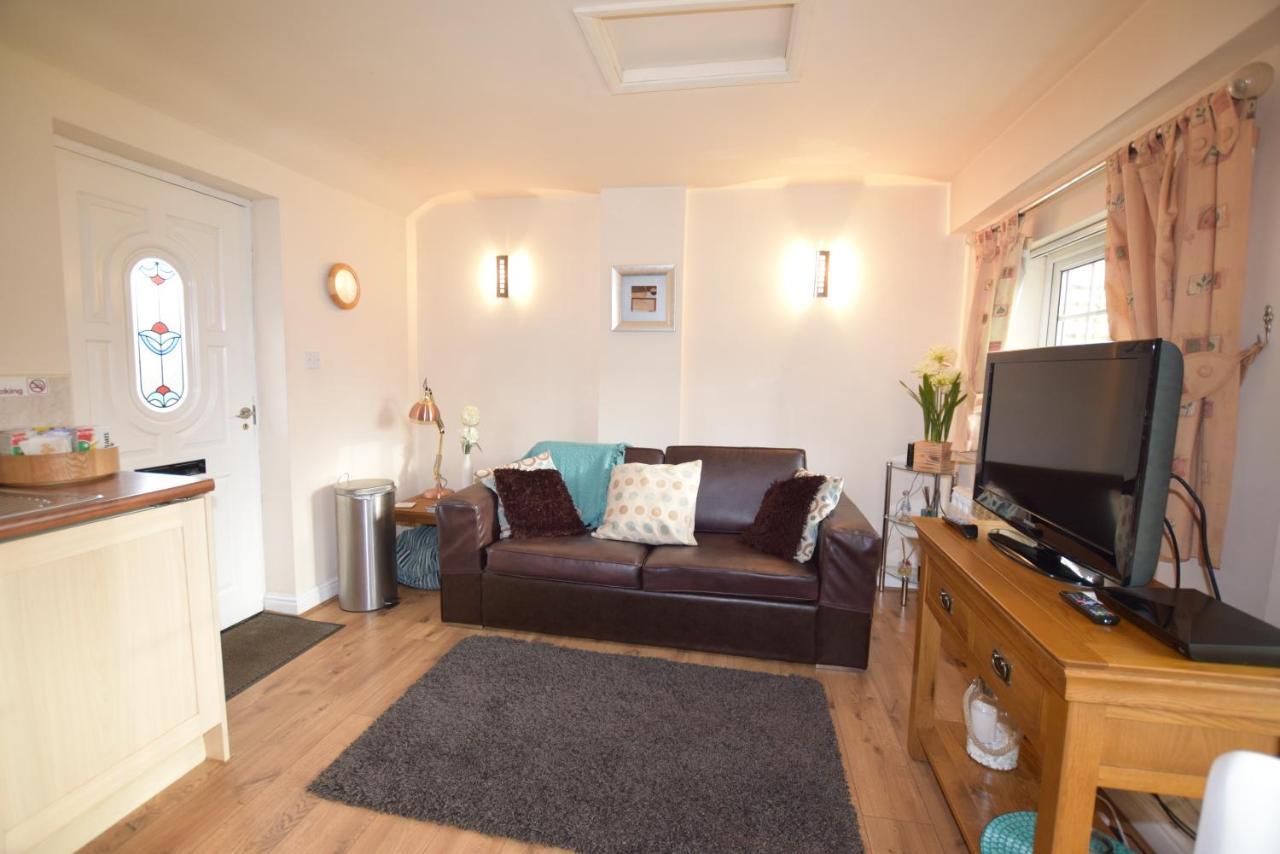 Little Rushbrook Cottages Tanworth Екстер'єр фото